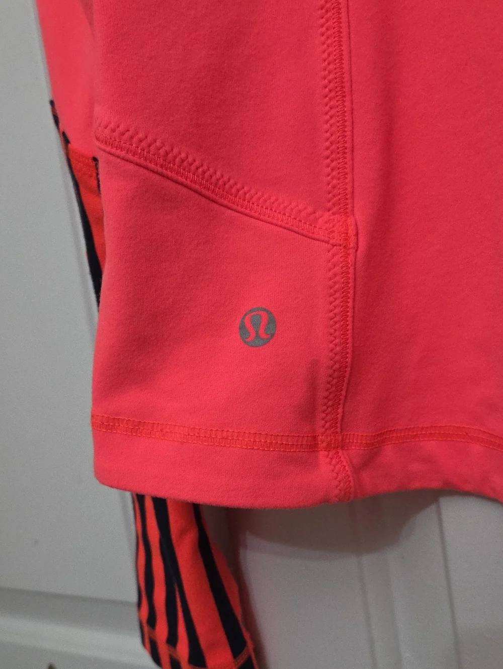 Lululemon Forme 'Flare Inkwell Stripe' Luon Jacket Women's/ 10